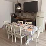 Le Dimore Del Sole Capriccioli Сasa de vacaciones *